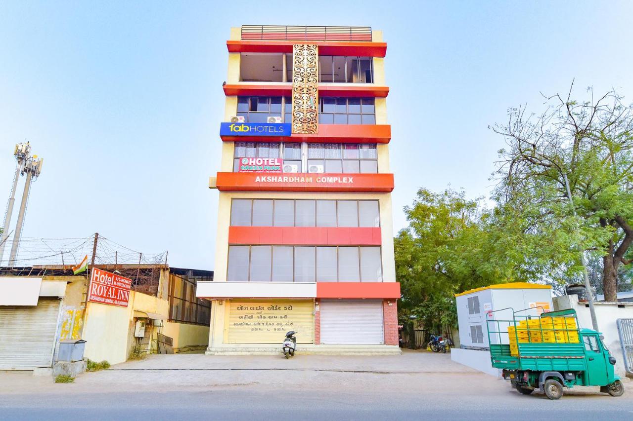 Fabhotel Green Park Ahmedabad Exterior photo